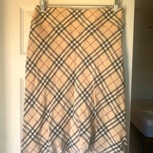 Burberry London skirt